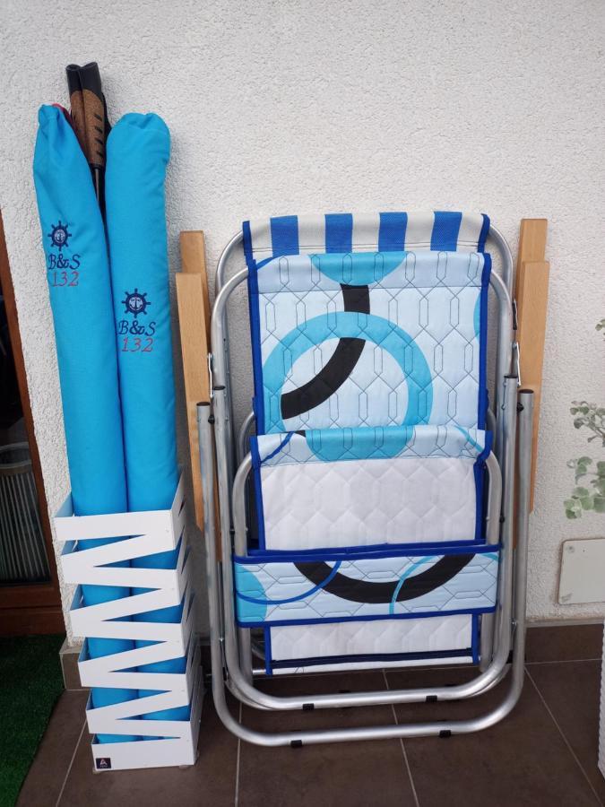 Apartament Z Widokiem Na Morze Dziwnówek Kültér fotó